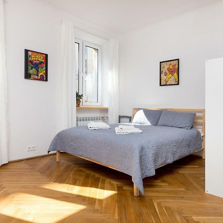 Royal Route Apartment For 10 People Warszawa Zewnętrze zdjęcie