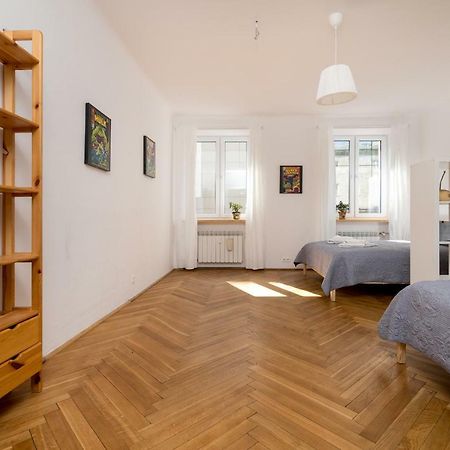 Royal Route Apartment For 10 People Warszawa Zewnętrze zdjęcie
