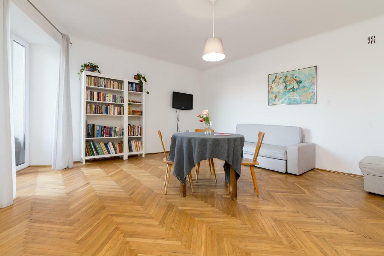 Royal Route Apartment For 10 People Warszawa Zewnętrze zdjęcie