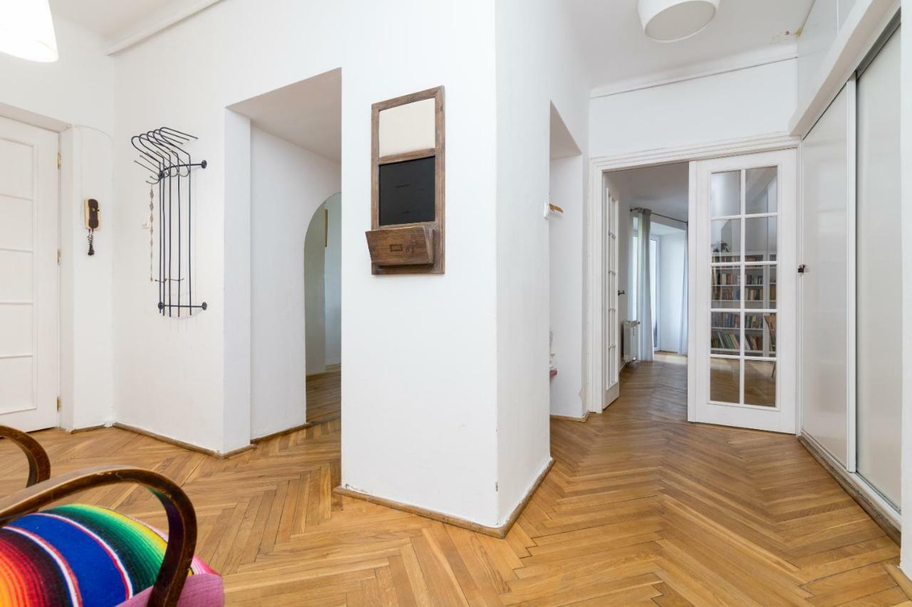 Royal Route Apartment For 10 People Warszawa Zewnętrze zdjęcie